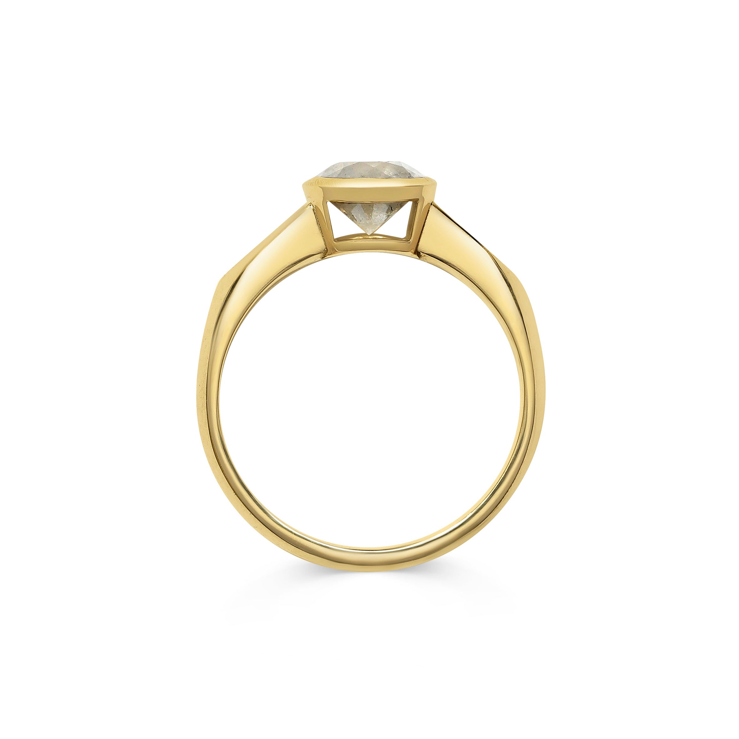 The Aurelia Ring by East London jeweller Rachel Boston | Discover our collections of unique and timeless engagement rings, wedding rings, and modern fine jewellery.
