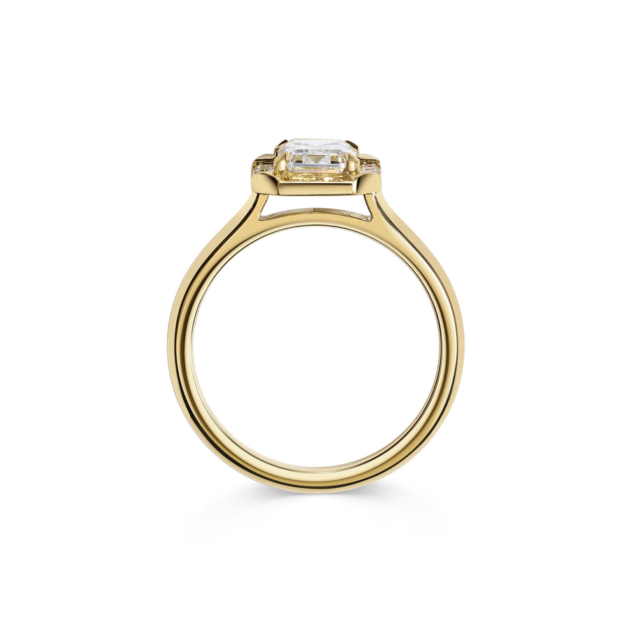 The Bea Ring by East London jeweller Rachel Boston | Discover our collections of unique and timeless engagement rings, wedding rings, and modern fine jewellery. - Rachel Boston Jewellery
