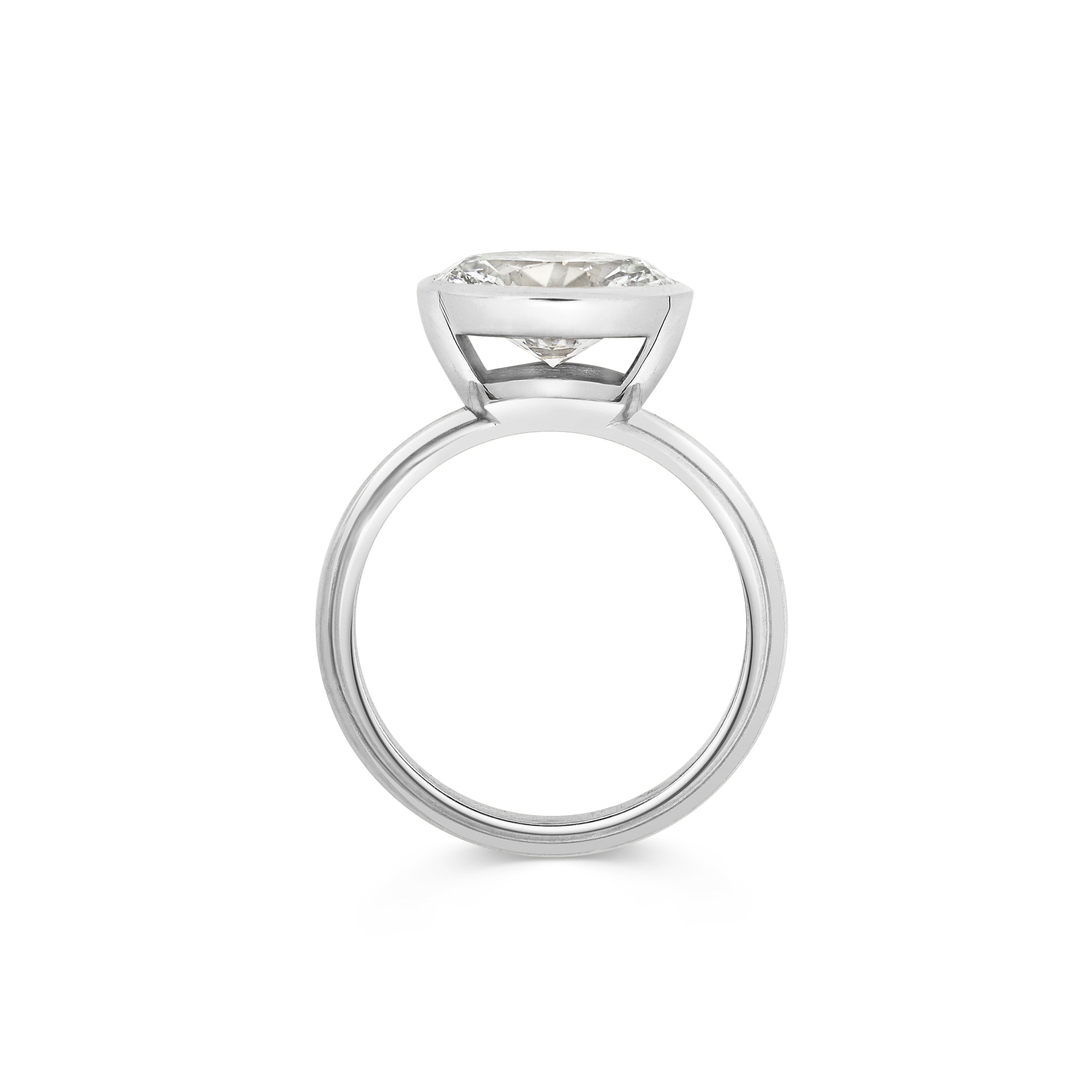 The Celeste Ring by East London jeweller Rachel Boston | Discover our collections of unique and timeless engagement rings, wedding rings, and modern fine jewellery.