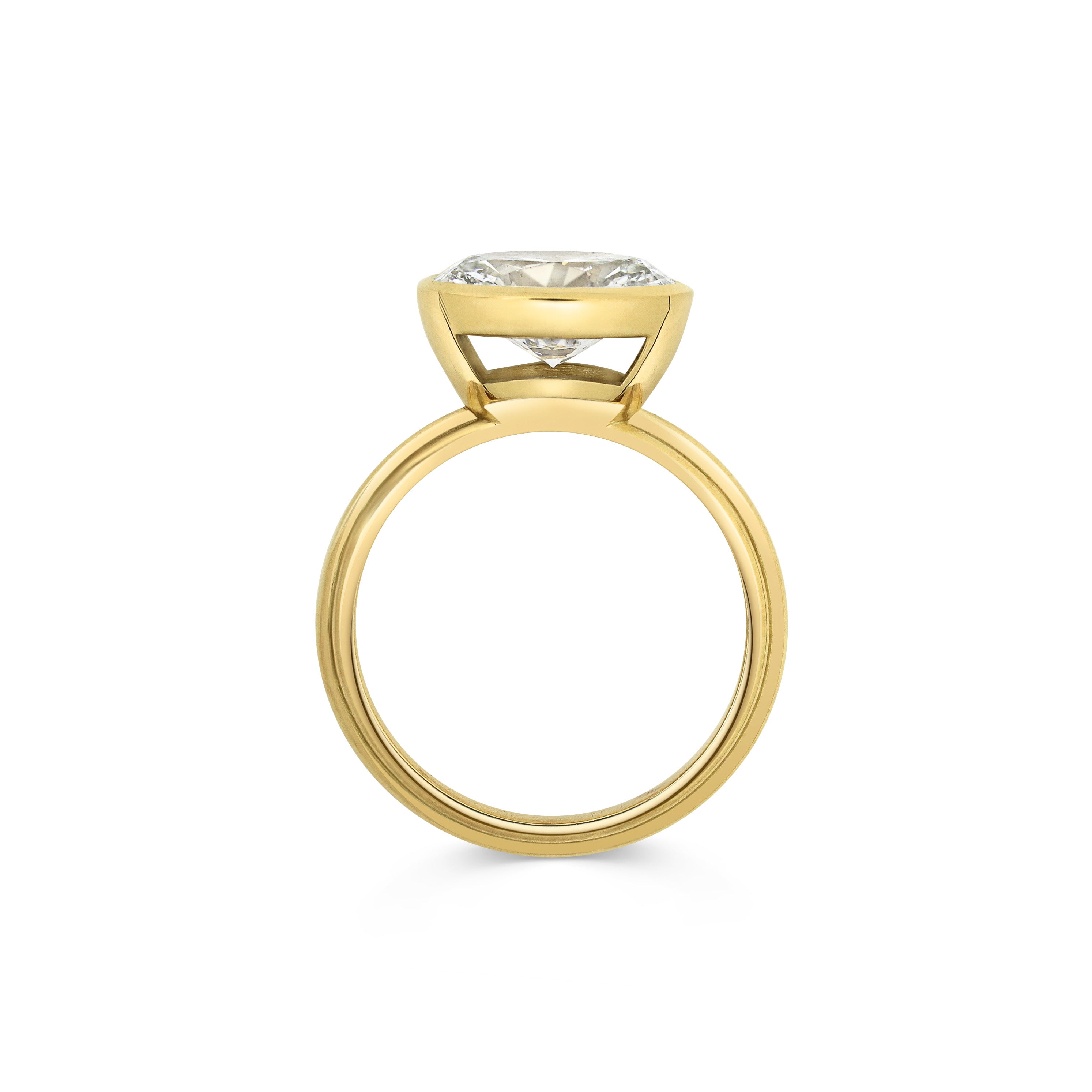 The Celeste Ring by East London jeweller Rachel Boston | Discover our collections of unique and timeless engagement rings, wedding rings, and modern fine jewellery.