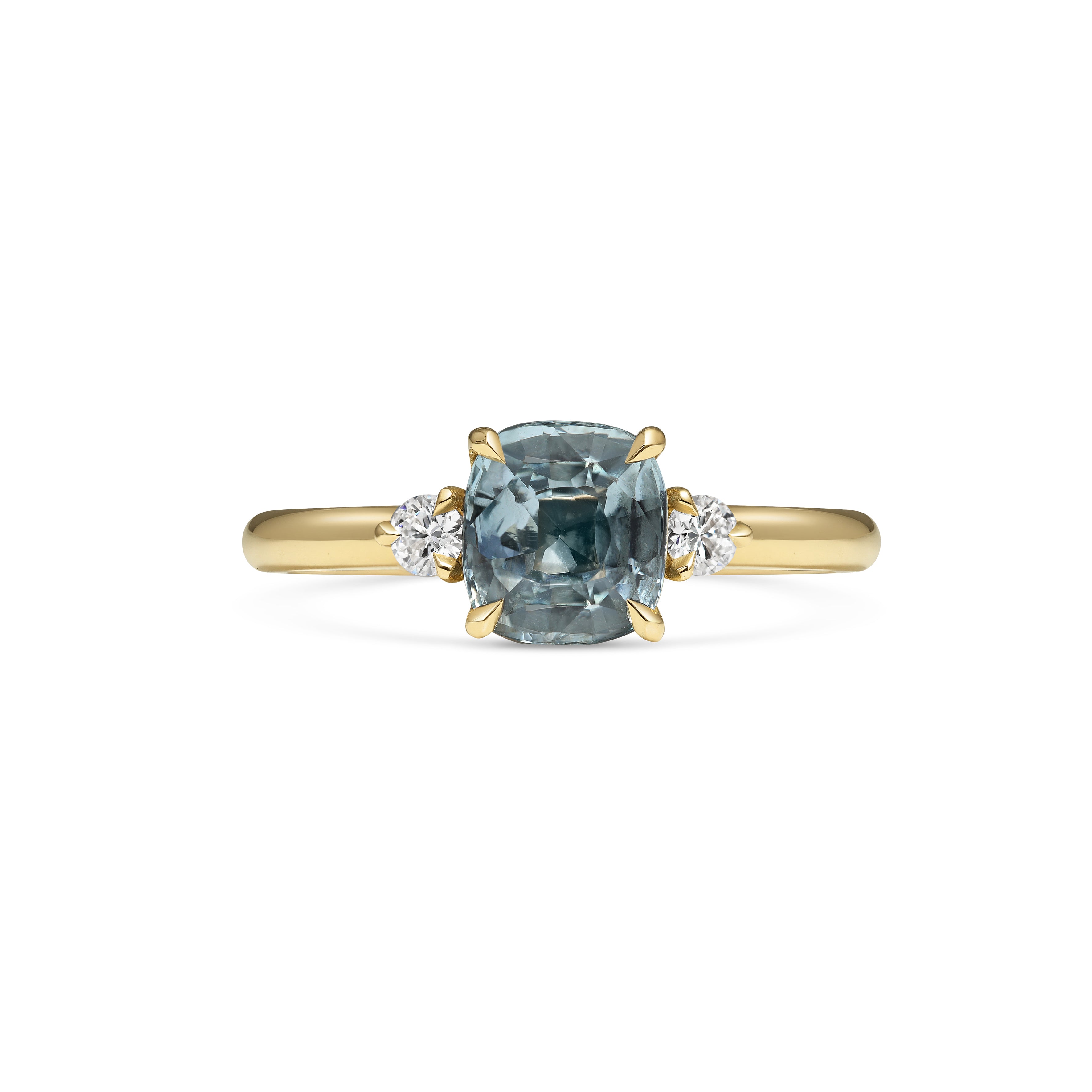 The Chillón Ring by East London jeweller Rachel Boston | Discover our collections of unique and timeless engagement rings, wedding rings, and modern fine jewellery.
