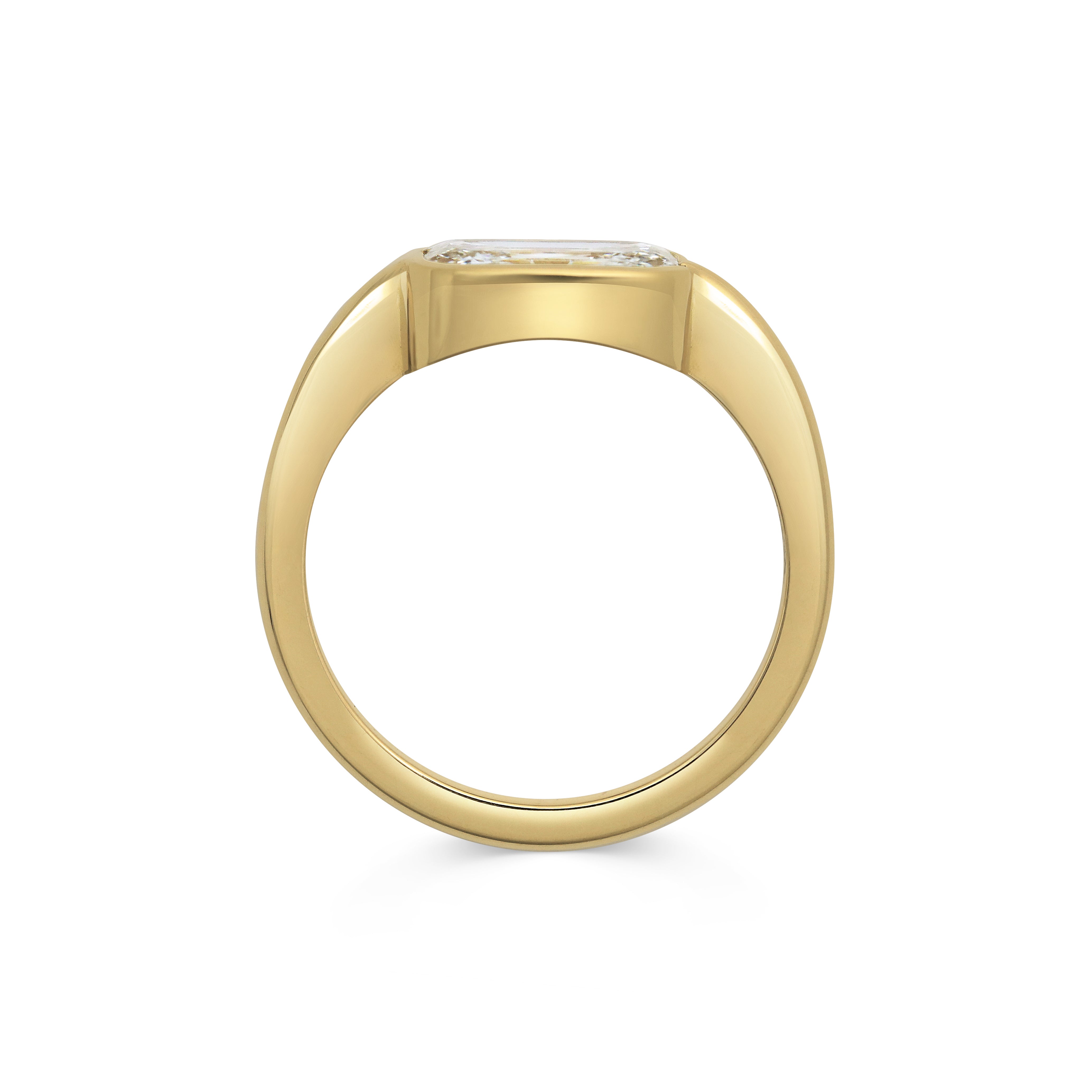 The Equinox Ring by East London jeweller Rachel Boston | Discover our collections of unique and timeless engagement rings, wedding rings, and modern fine jewellery.