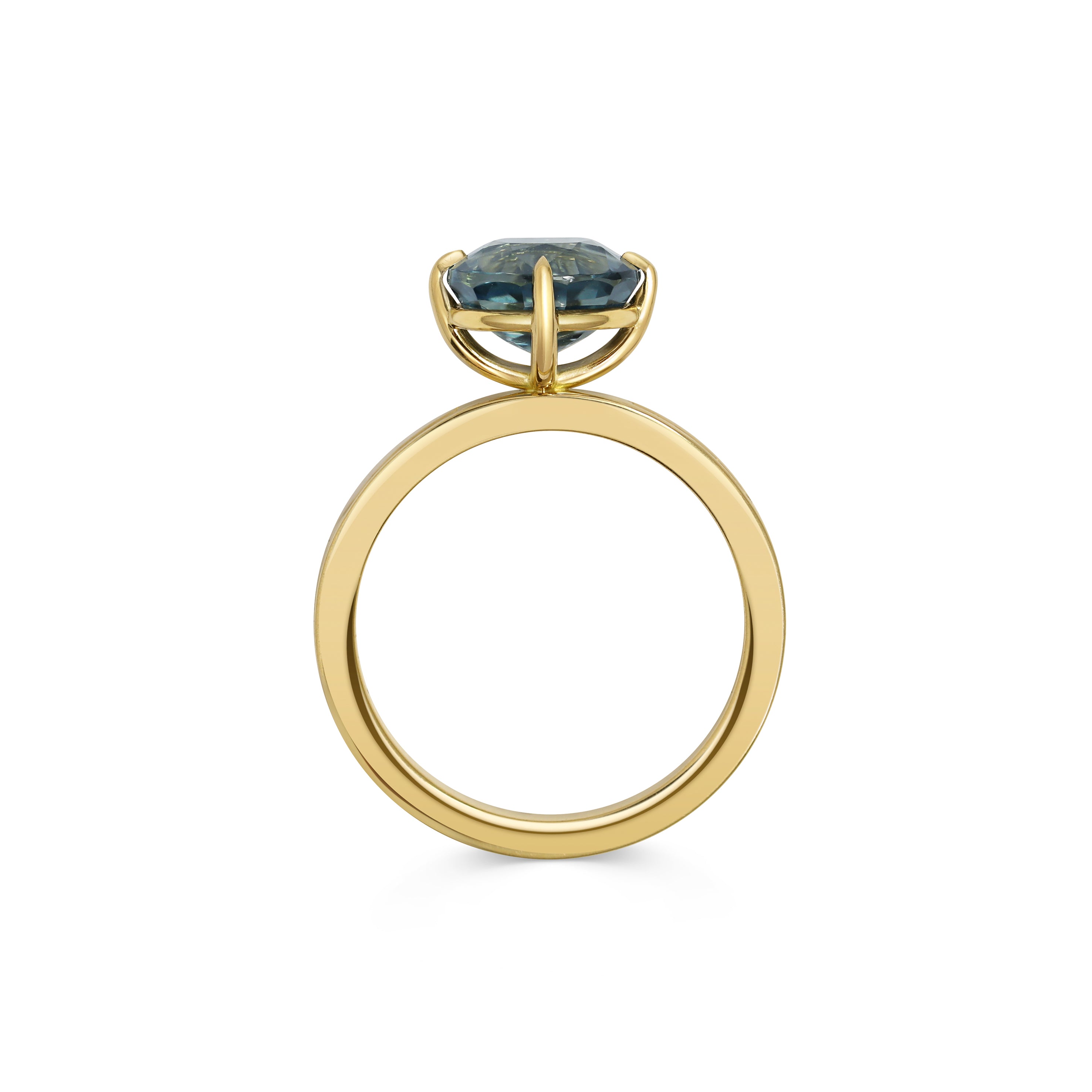 The Essequibo Ring by East London jeweller Rachel Boston | Discover our collections of unique and timeless engagement rings, wedding rings, and modern fine jewellery.