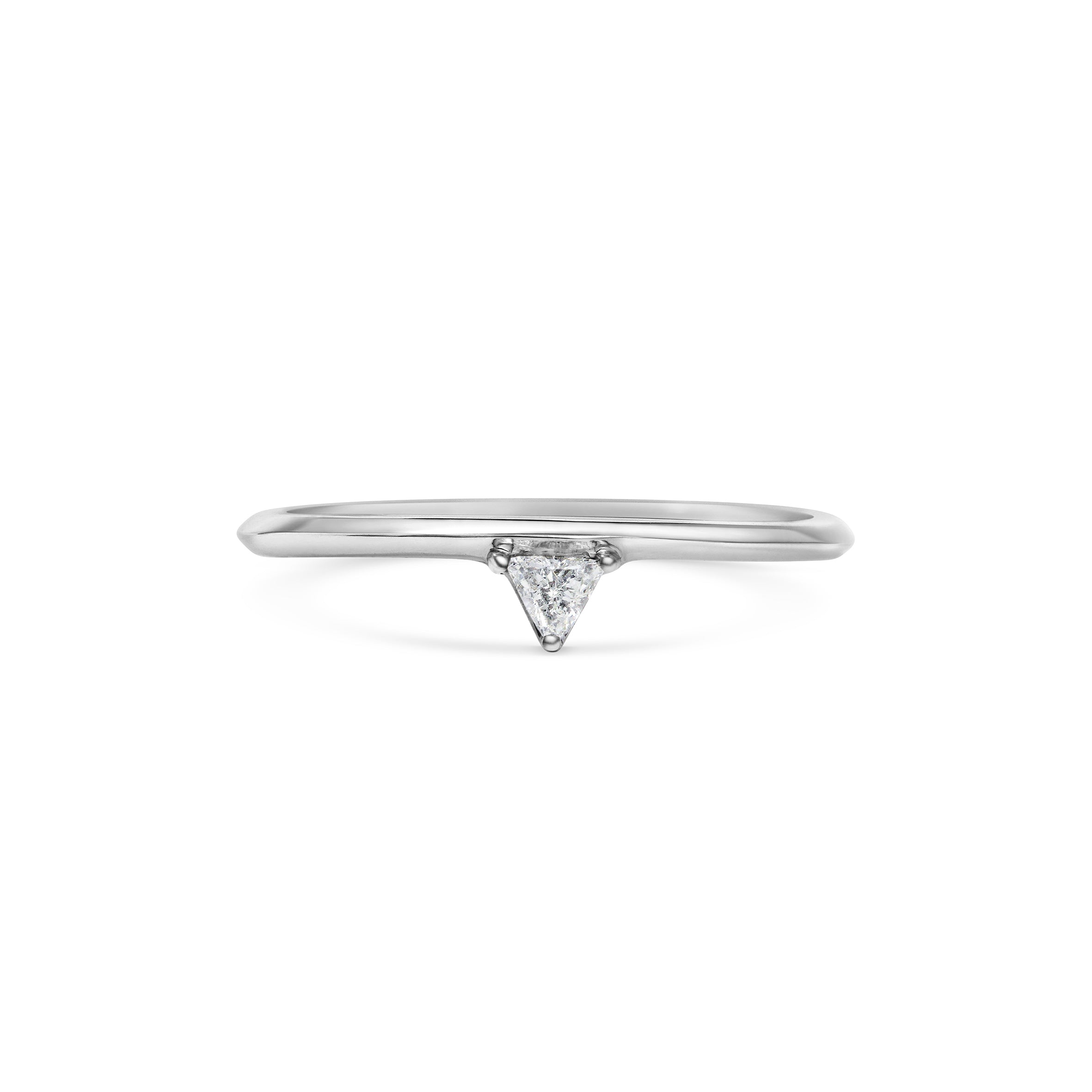 The Ilud Ring by East London jeweller Rachel Boston | Discover our collections of unique and timeless engagement rings, wedding rings, and modern fine jewellery.