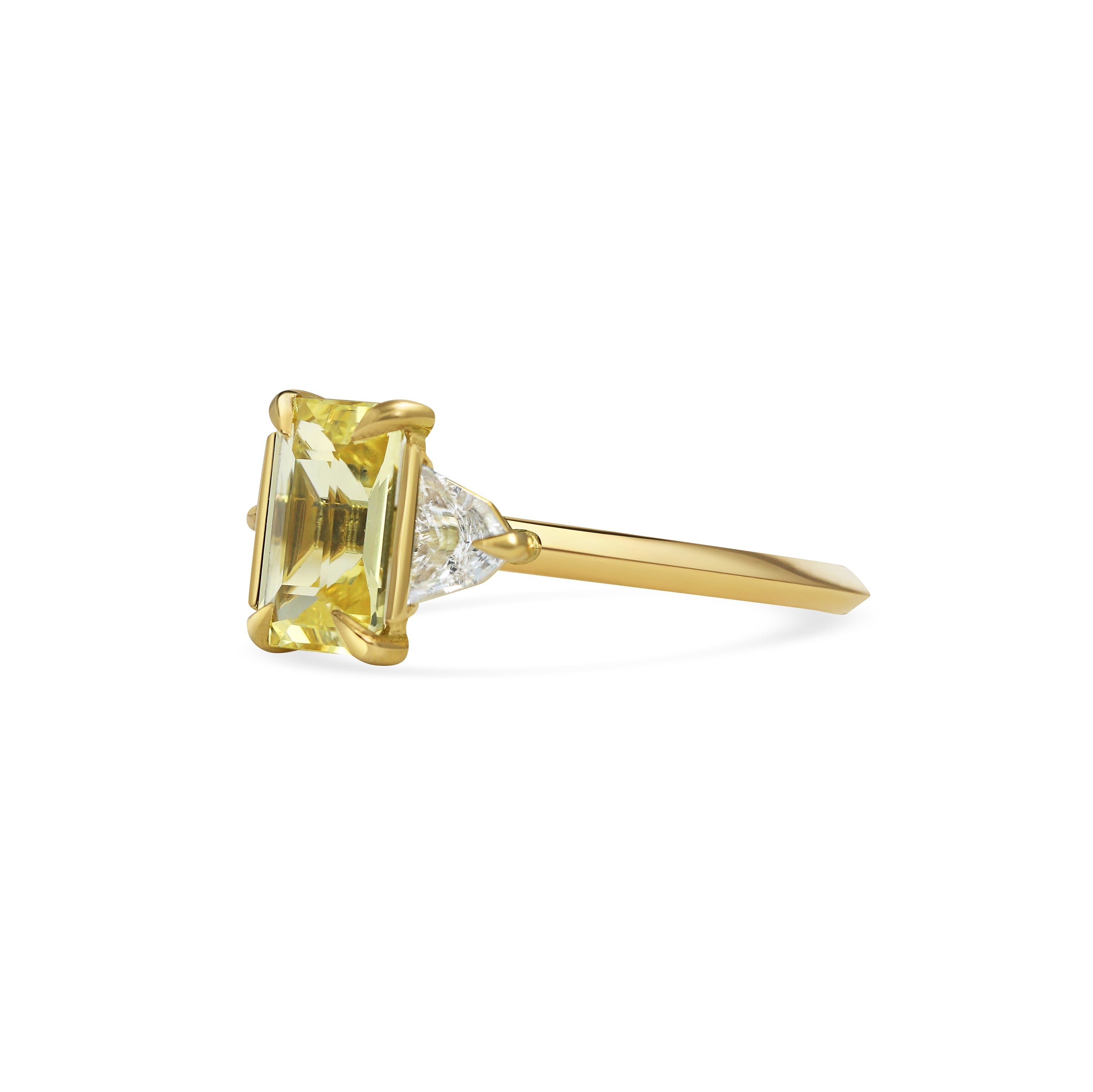 The Oyapok Ring by East London jeweller Rachel Boston | Discover our collections of unique and timeless engagement rings, wedding rings, and modern fine jewellery.
