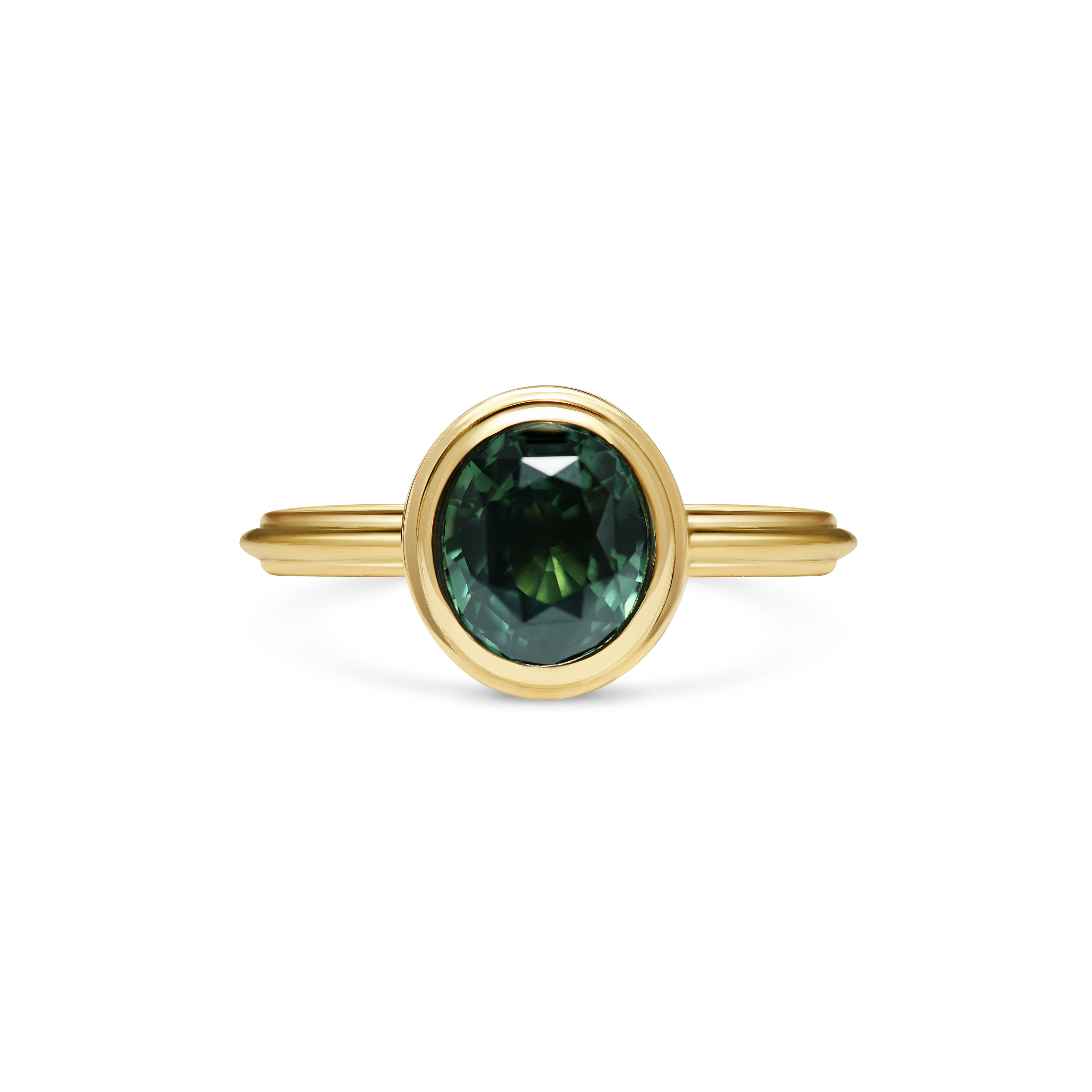 The Tacarigua Ring by East London jeweller Rachel Boston | Discover our collections of unique and timeless engagement rings, wedding rings, and modern fine jewellery.