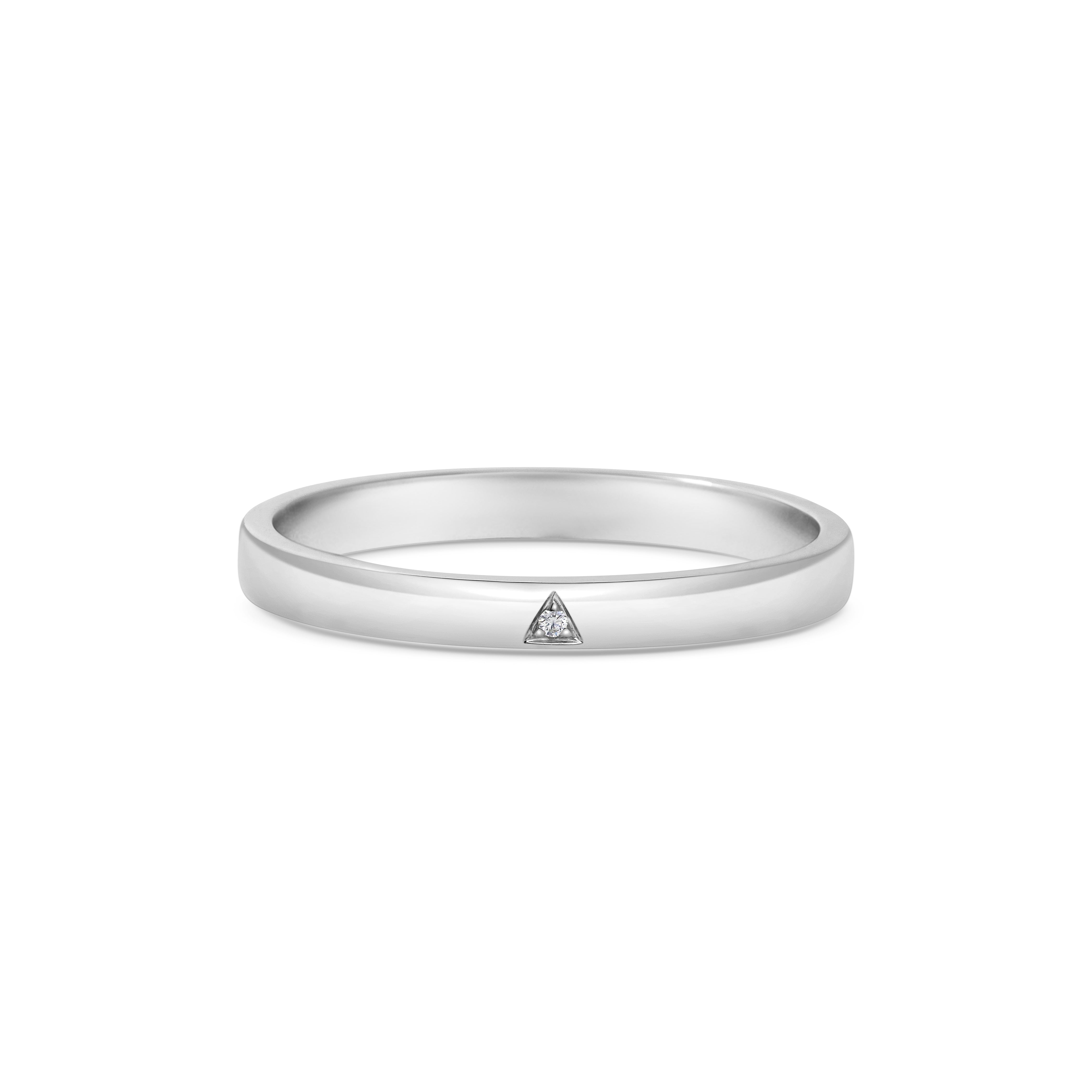 The Triangulum Band by East London jeweller Rachel Boston | Discover our collections of unique and timeless engagement rings, wedding rings, and modern fine jewellery.