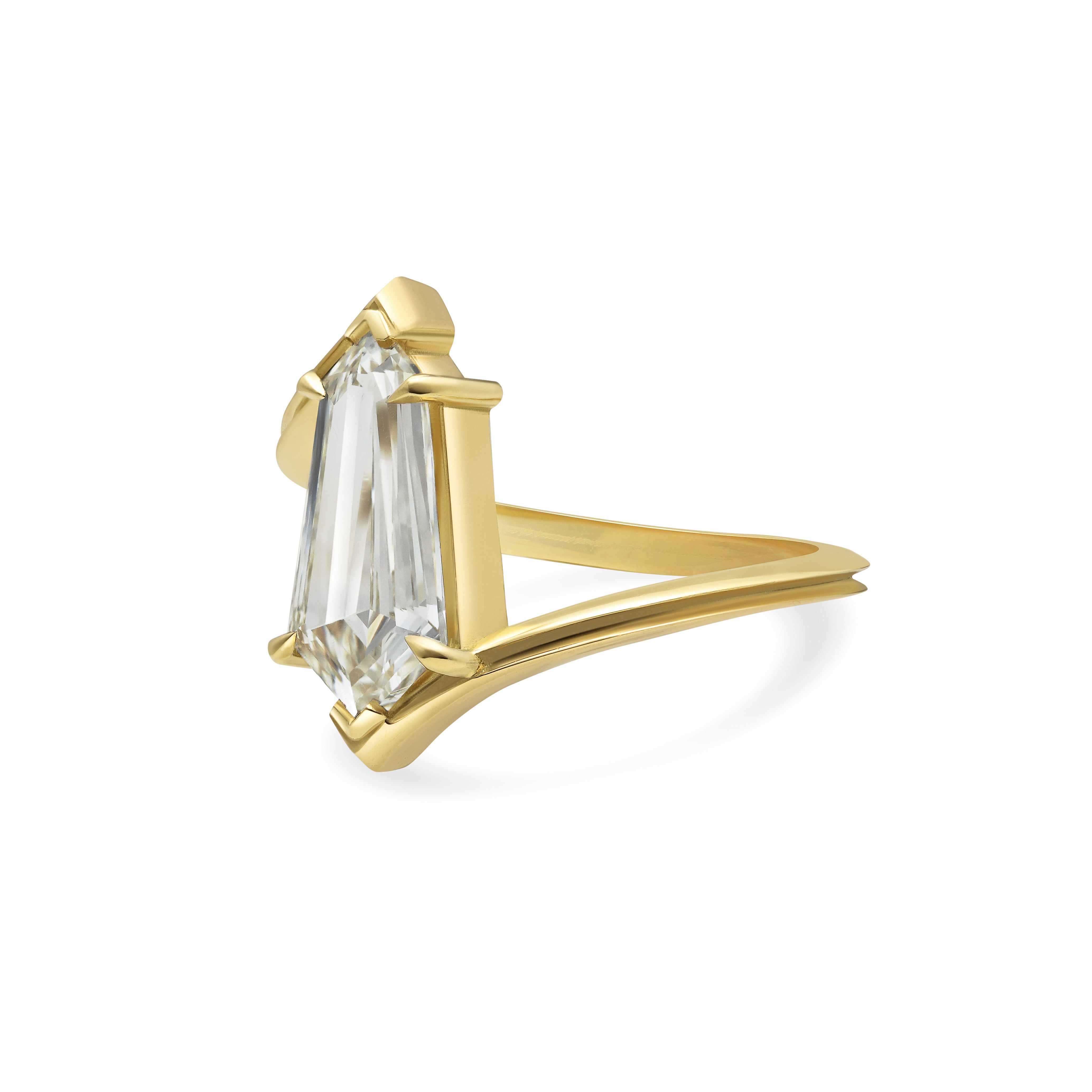 The Azenith Ring by East London jeweller Rachel Boston | Discover our collections of unique and timeless engagement rings, wedding rings, and modern fine jewellery.