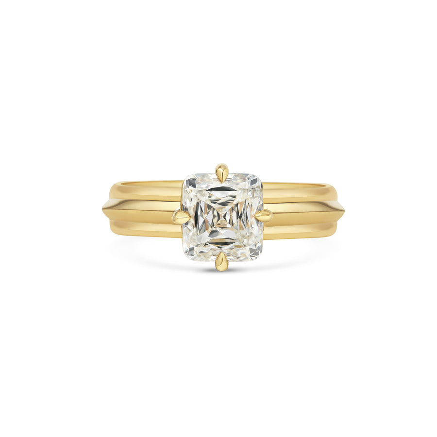 The ALBIN RING by East London jeweller Rachel Boston | Discover our collections of unique and timeless engagement rings, wedding rings, and modern fine jewellery. - Rachel Boston Jewellery