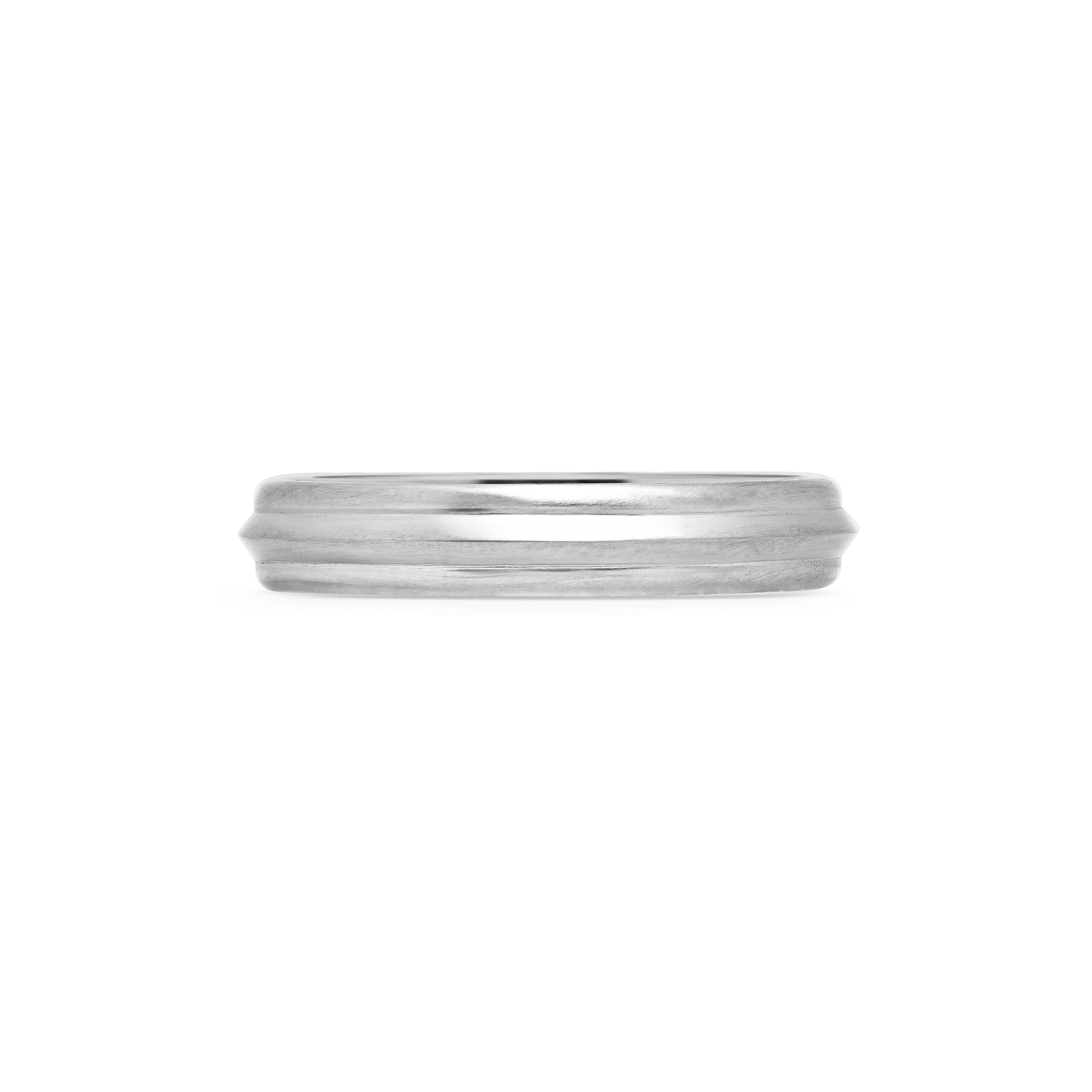 The Parallel BAND by East London jeweller Rachel Boston | Discover our collections of unique and timeless engagement rings, wedding rings, and modern fine jewellery.