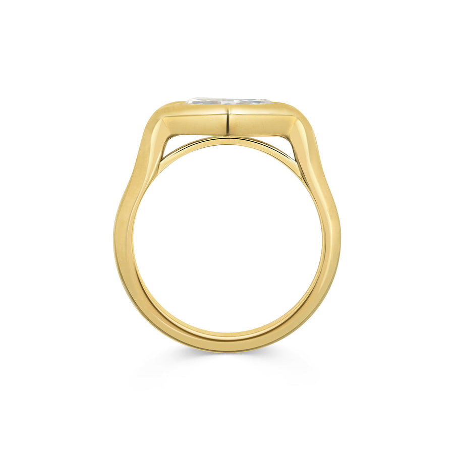 The TASSO RING by East London jeweller Rachel Boston | Discover our collections of unique and timeless engagement rings, wedding rings, and modern fine jewellery. - Rachel Boston Jewellery