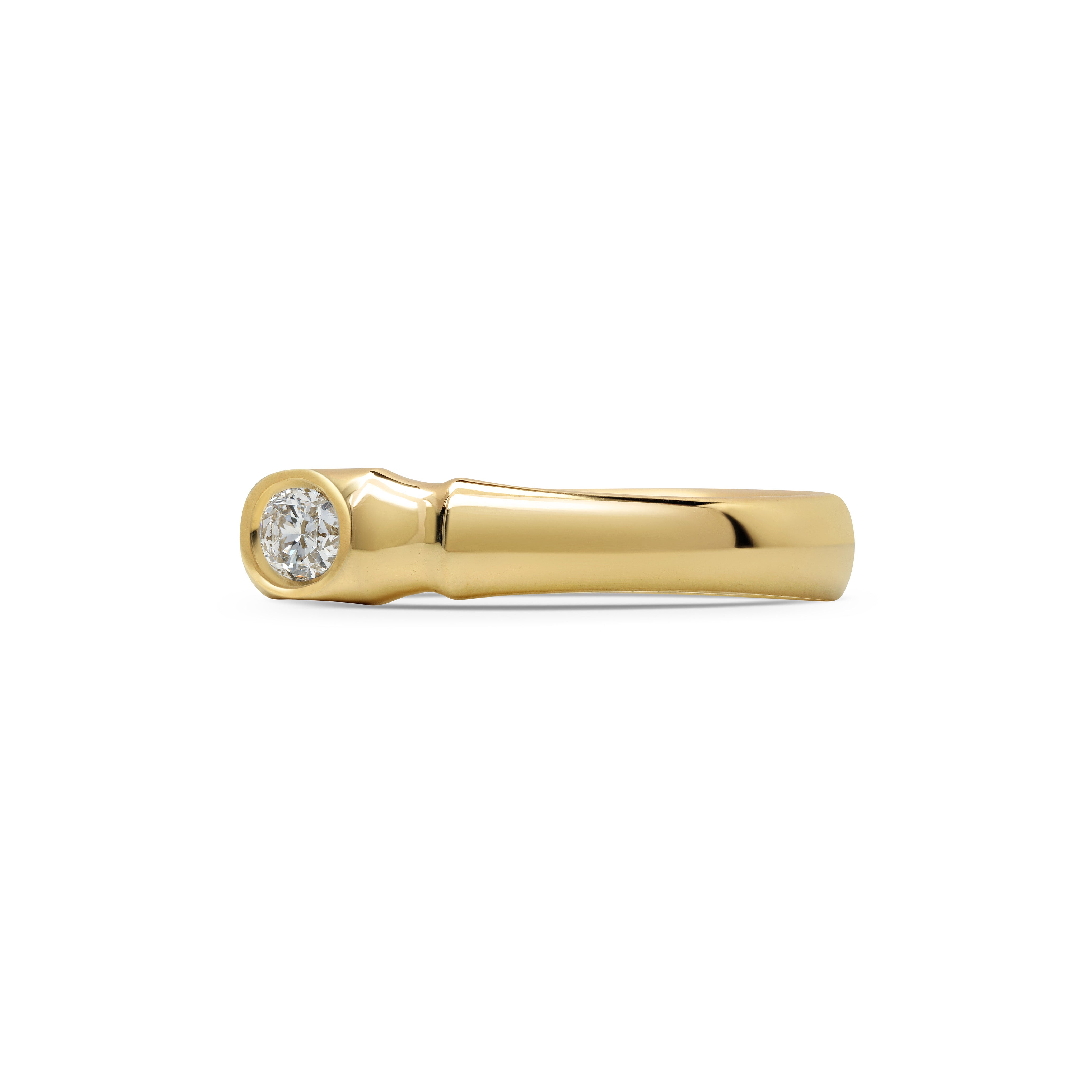 The Remus Ring by East London jeweller Rachel Boston | Discover our collections of unique and timeless engagement rings, wedding rings, and modern fine jewellery.
