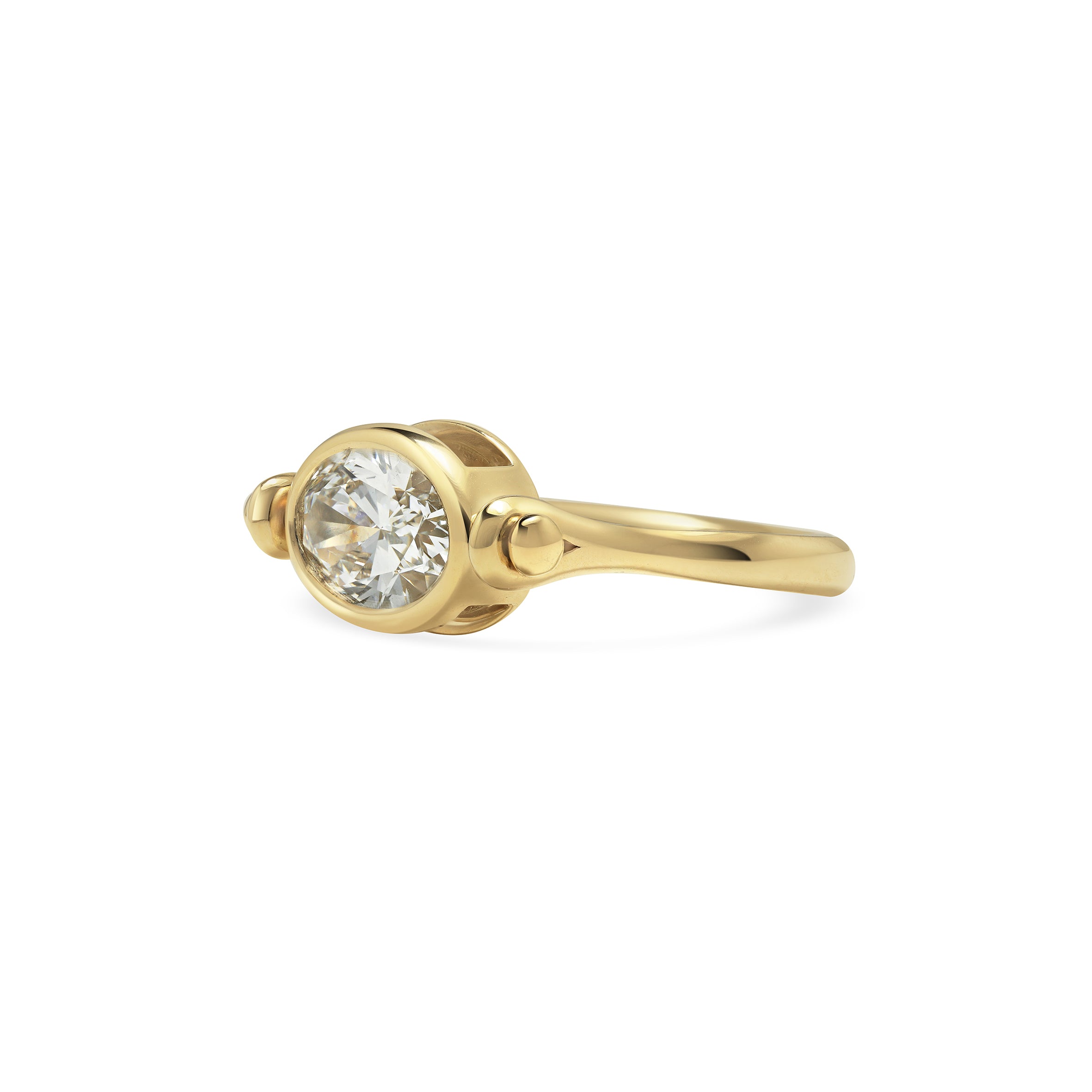 The Pivot Ring by East London jeweller Rachel Boston | Discover our collections of unique and timeless engagement rings, wedding rings, and modern fine jewellery.