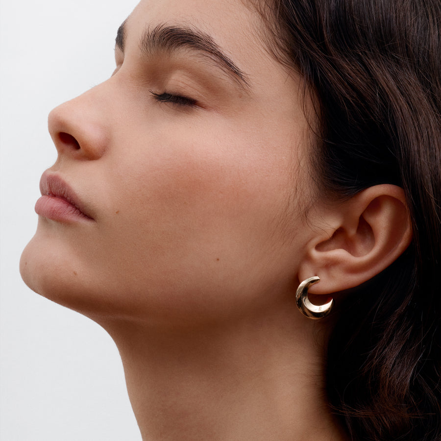 The CONTOUR Earrings by East London jeweller Rachel Boston | Discover our collections of unique and timeless engagement rings, wedding rings, and modern fine jewellery. - Rachel Boston Jewellery