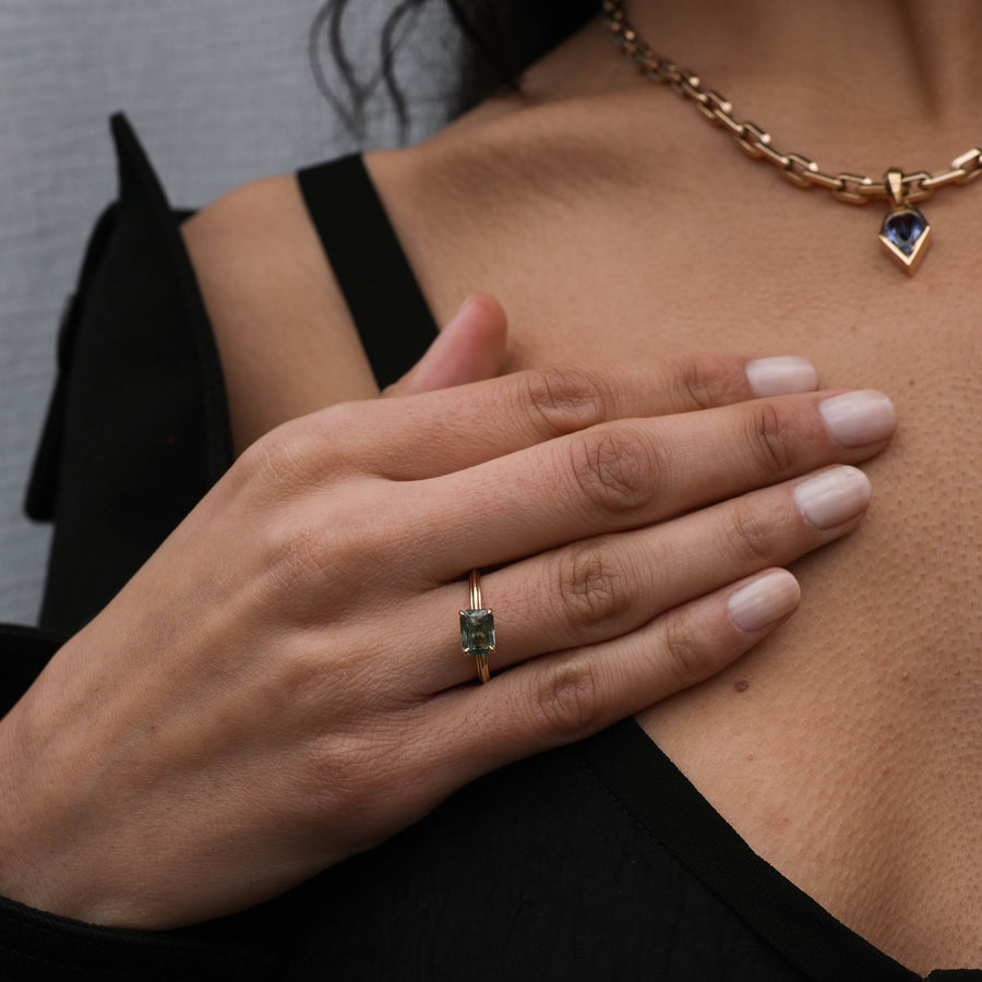 The Ene Ring by East London jeweller Rachel Boston | Discover our collections of unique and timeless engagement rings, wedding rings, and modern fine jewellery. - Rachel Boston Jewellery