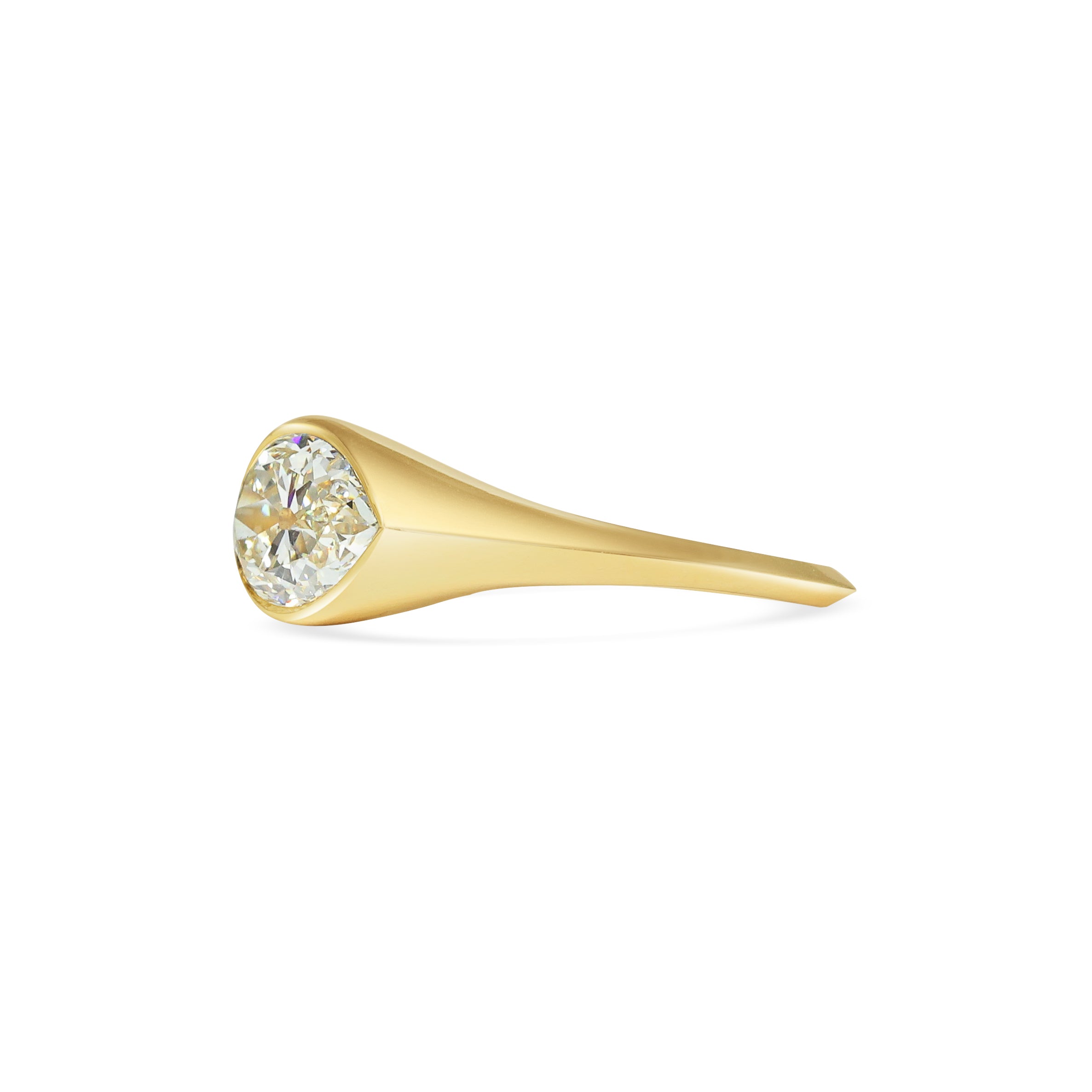 The X - SILAS Ring by East London jeweller Rachel Boston | Discover our collections of unique and timeless engagement rings, wedding rings, and modern fine jewellery.