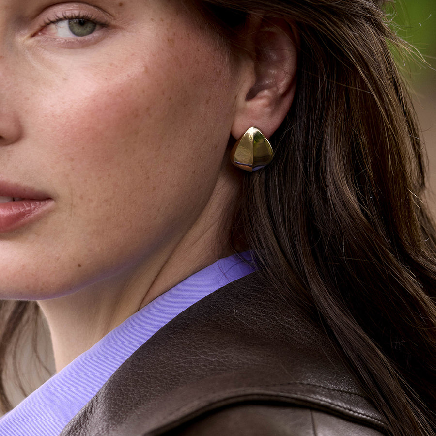 The SPAN Earrings by East London jeweller Rachel Boston | Discover our collections of unique and timeless engagement rings, wedding rings, and modern fine jewellery. - Rachel Boston Jewellery