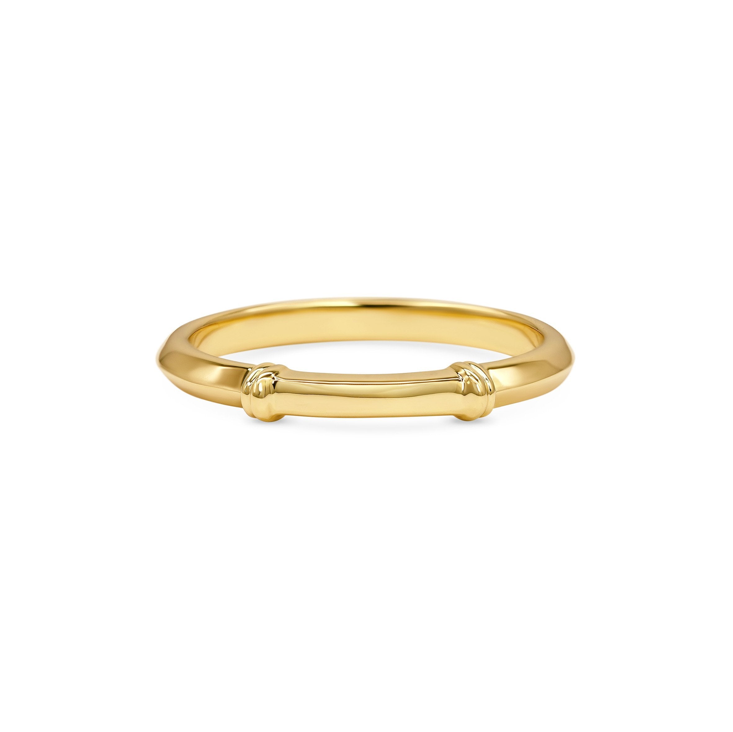 The Memento Ring by East London jeweller Rachel Boston | Discover our collections of unique and timeless engagement rings, wedding rings, and modern fine jewellery.