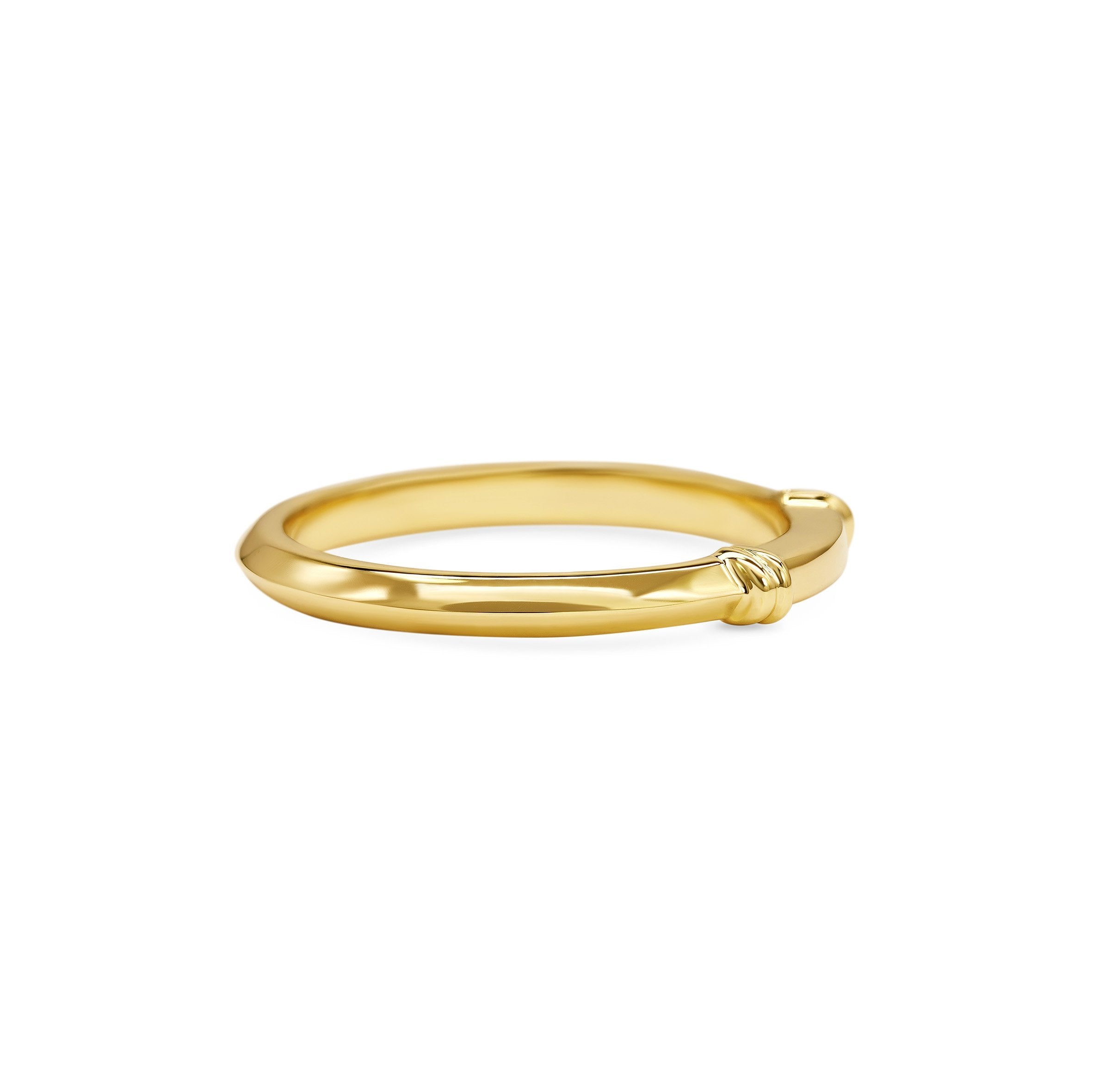 The Memento Ring by East London jeweller Rachel Boston | Discover our collections of unique and timeless engagement rings, wedding rings, and modern fine jewellery.