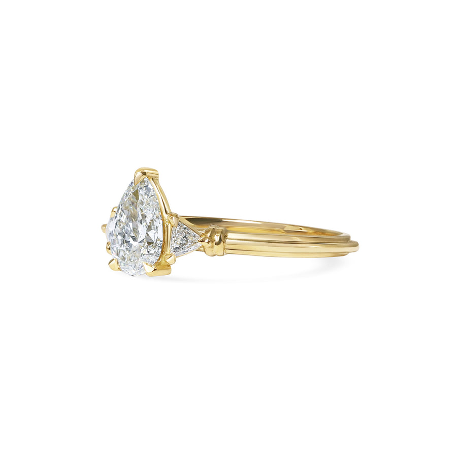 The X - Clara Ring - 0.90ct by East London jeweller Rachel Boston | Discover our collections of unique and timeless engagement rings, wedding rings, and modern fine jewellery. - Rachel Boston Jewellery