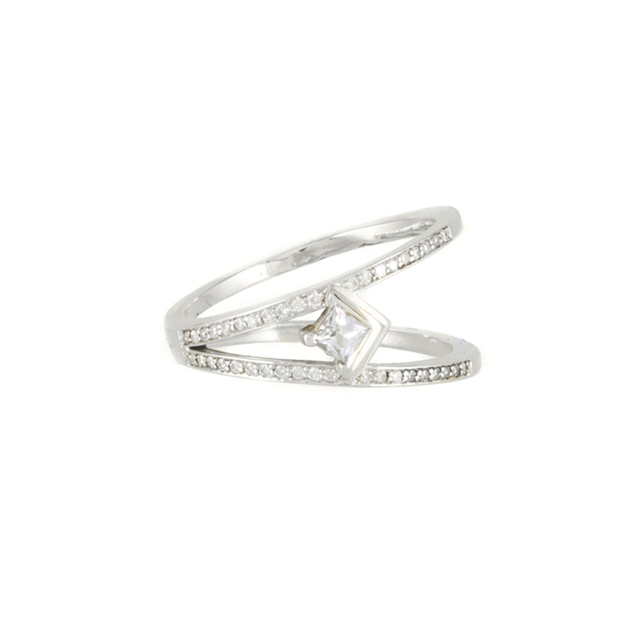 The Kauno Diamond Ring by East London jeweller Rachel Boston | Discover our collections of unique and timeless engagement rings, wedding rings, and modern fine jewellery. - Rachel Boston Jewellery