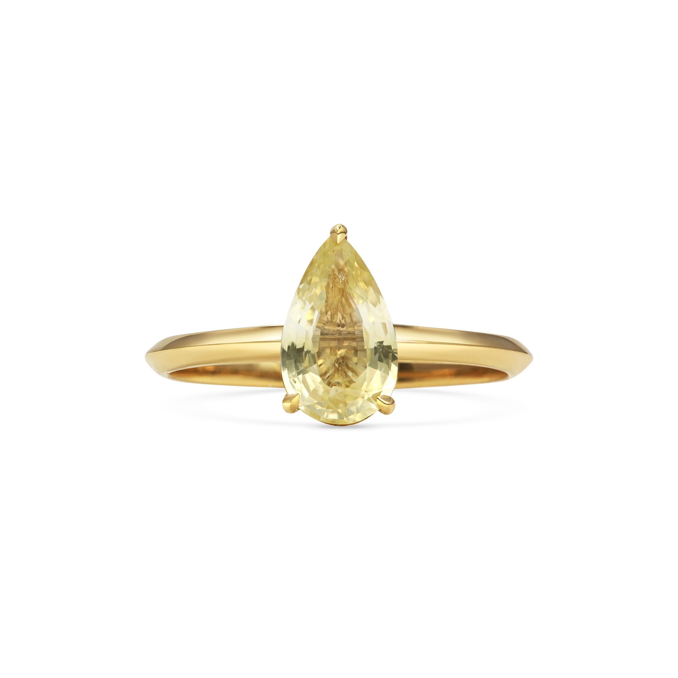 The X - Limón Ring by East London jeweller Rachel Boston | Discover our collections of unique and timeless engagement rings, wedding rings, and modern fine jewellery.